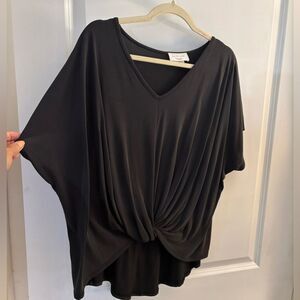 Lavender Field Black V-Neck Knot Front Women's Top sz L